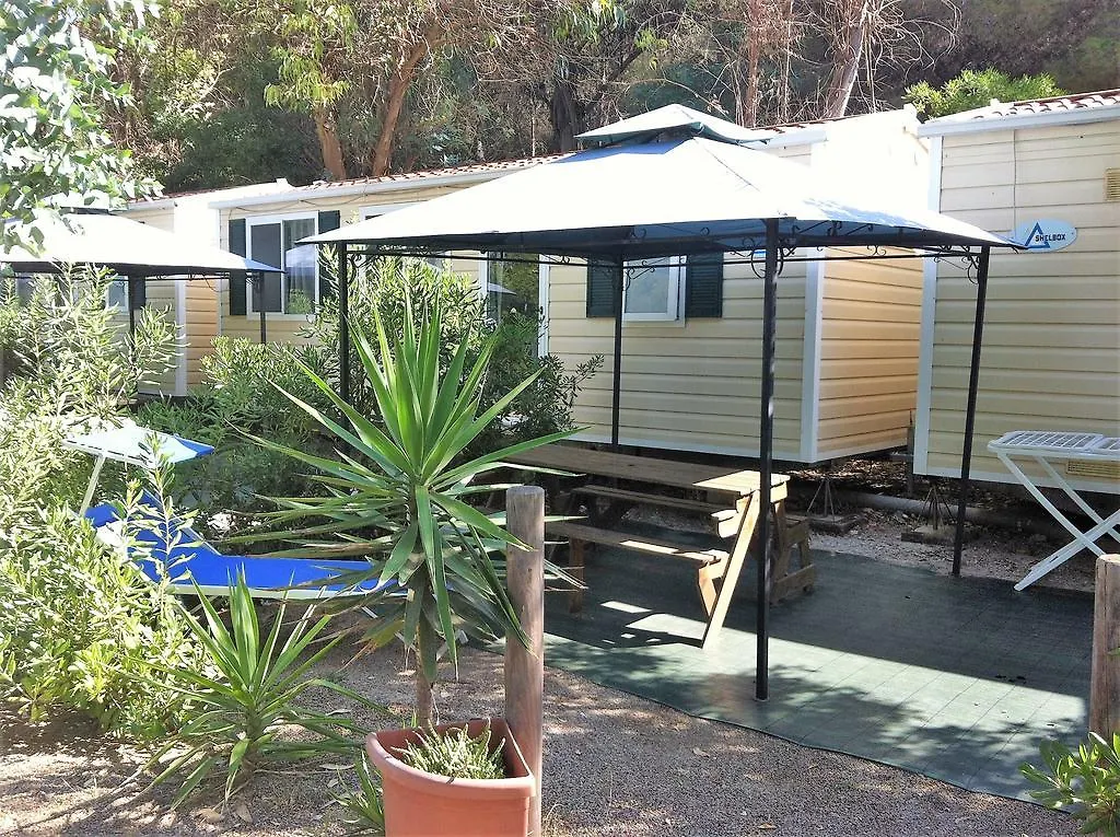 Hotel Camping Reale Porto Azzurro Campeggio