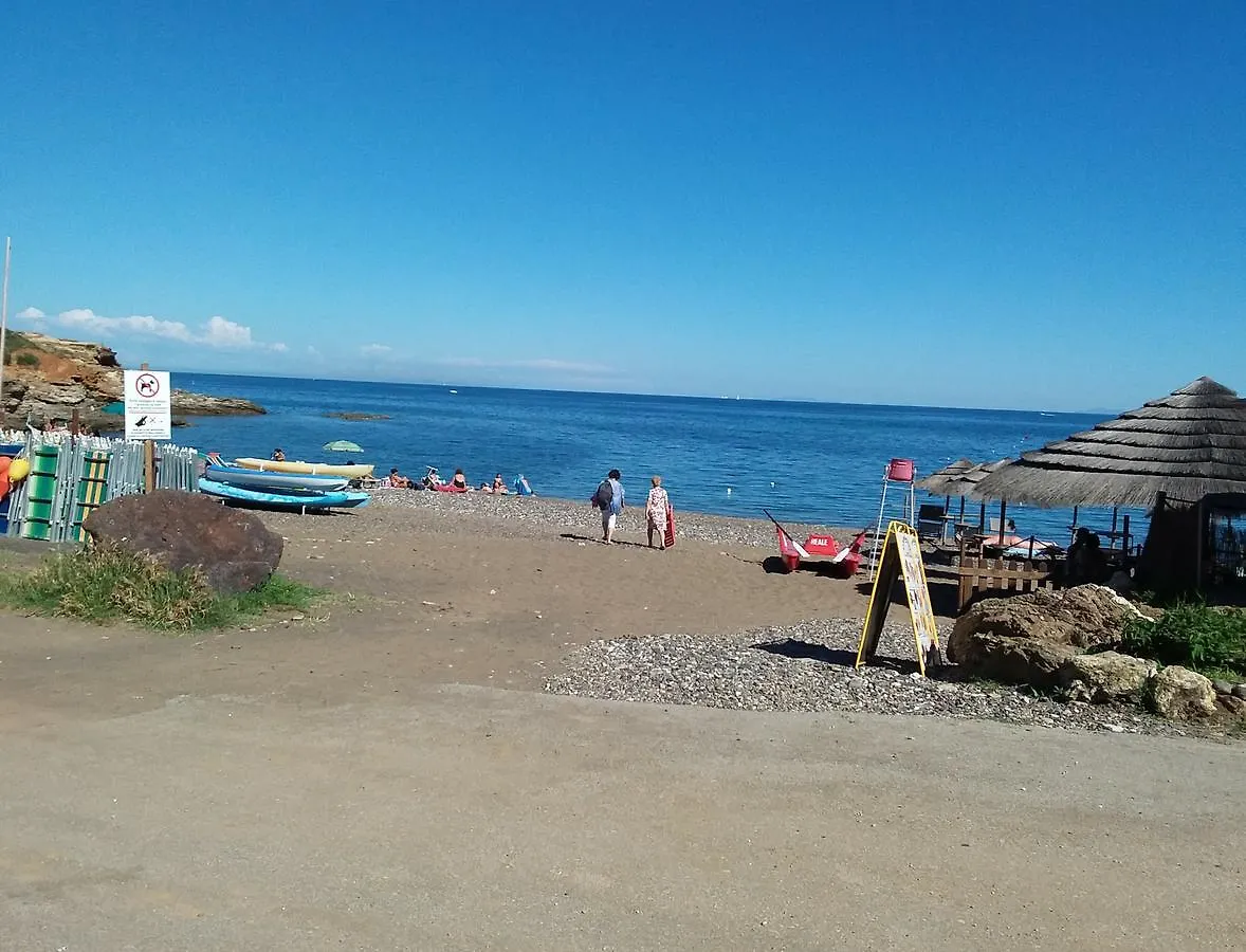 Campeggio Hotel Camping Reale Porto Azzurro