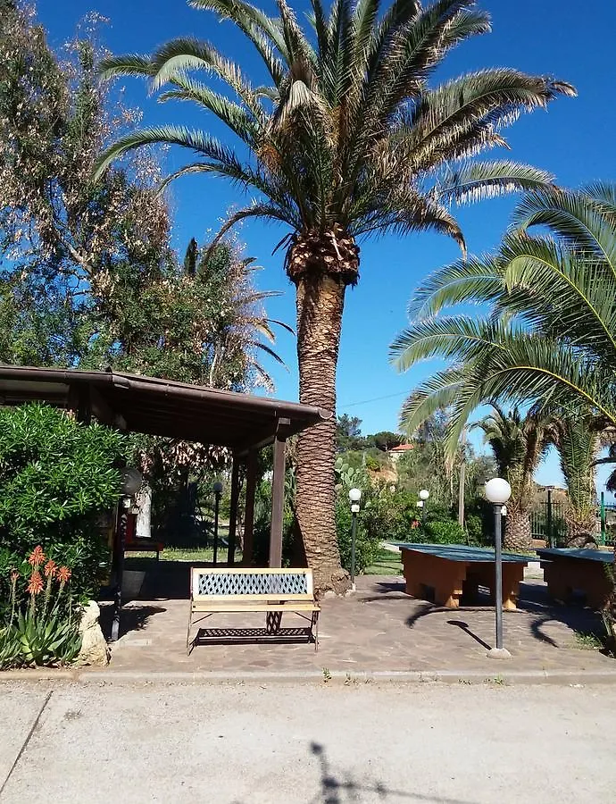 Campeggio Hotel Camping Reale Porto Azzurro