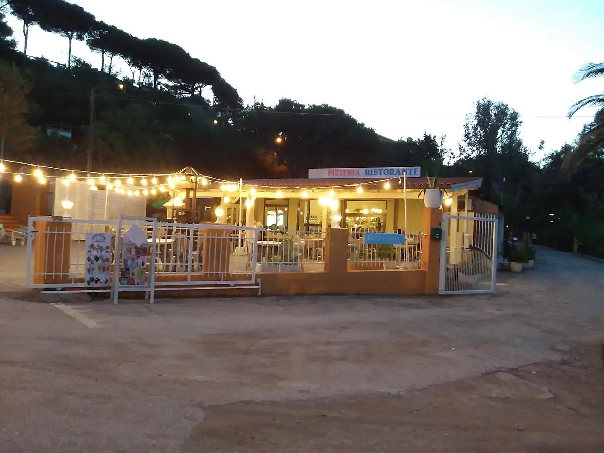 Hotel Camping Reale Porto Azzurro Campeggio