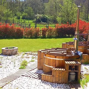  Alloggio per agriturismo Societa' Agricola Lambure Srl